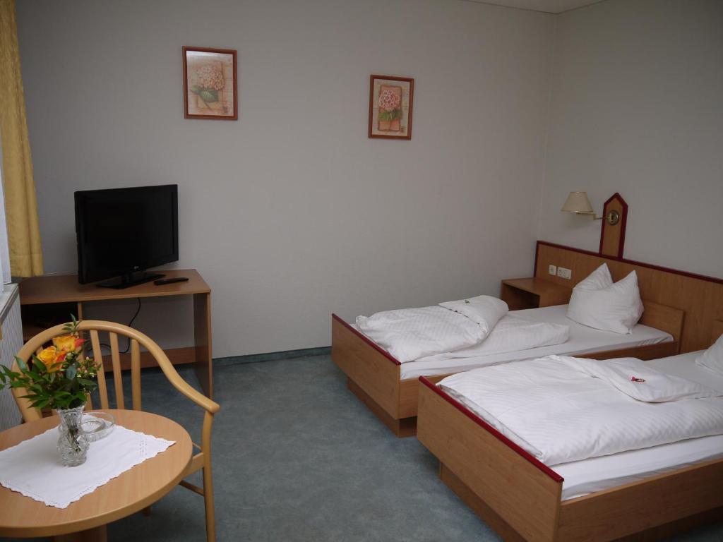 Hotel Grunaer Hof Chemnitz  Pokoj fotografie