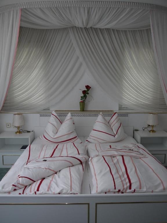 Hotel Grunaer Hof Chemnitz  Pokoj fotografie